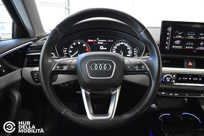 AUDI A4 Avant 40 g-tron S tronic